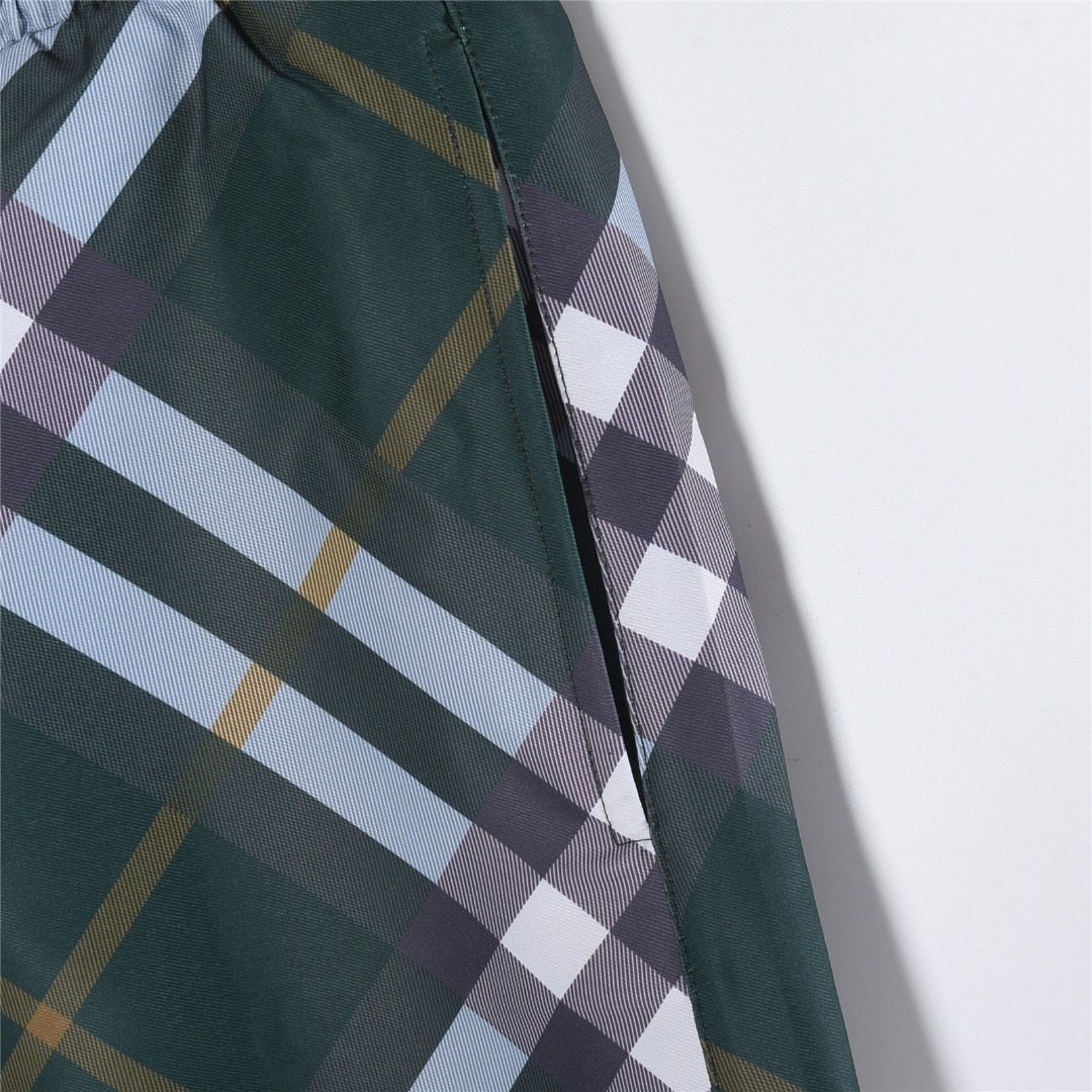 Burberry/巴宝莉 斜纹格纹网眼内衬沙滩短裤-Chinese UA Cheap High Quatity Brand Clothes Bags handbags Sneakers wholesale wholesaler seller from China Factory suppliers Fashion Clothing Shoes best Quality Beautiful Price Burberry/巴宝莉 斜纹格纹网眼内衬沙滩短裤