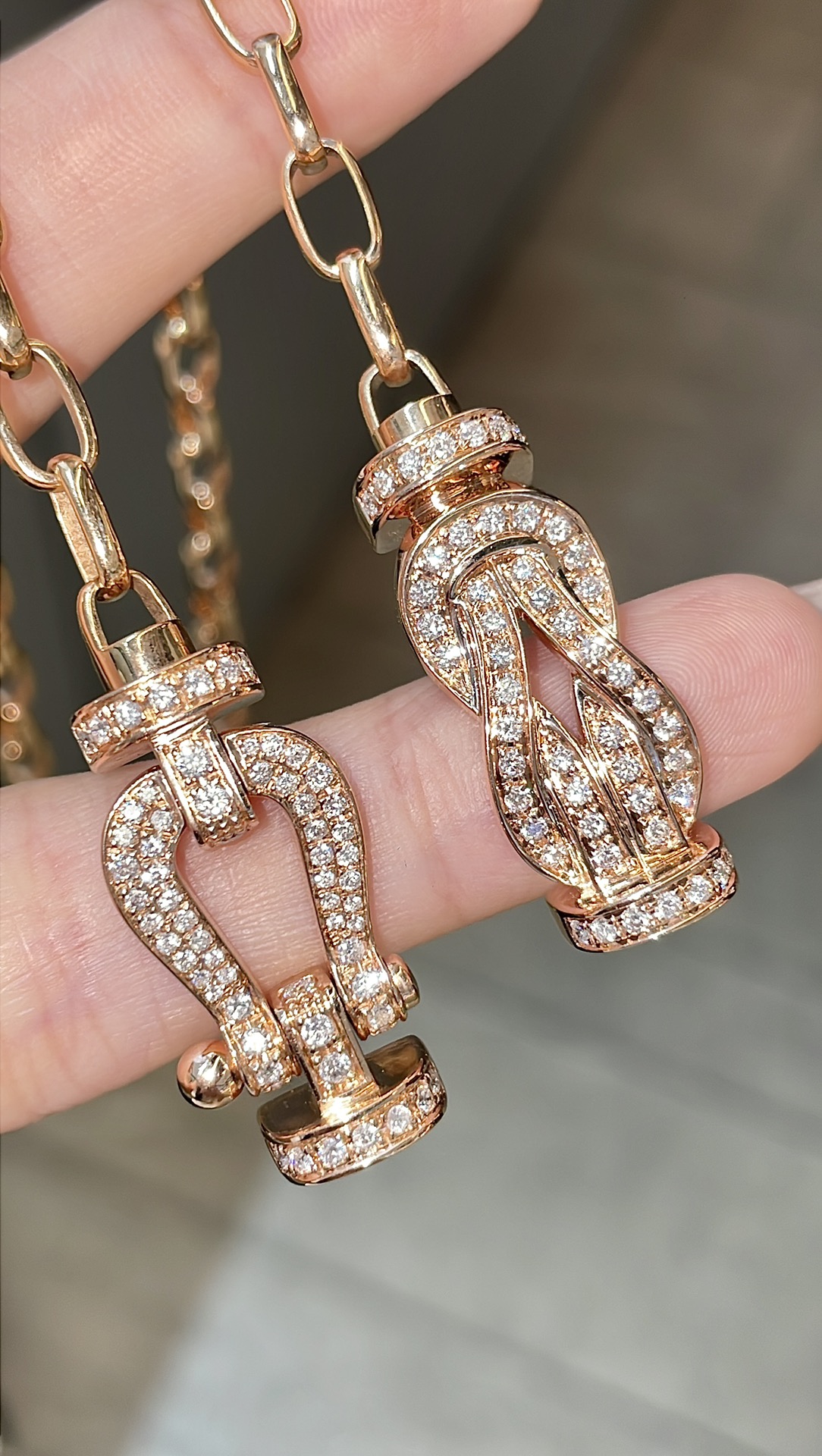 Fred Pavé Diamond Bracelet - Comprehensive 4