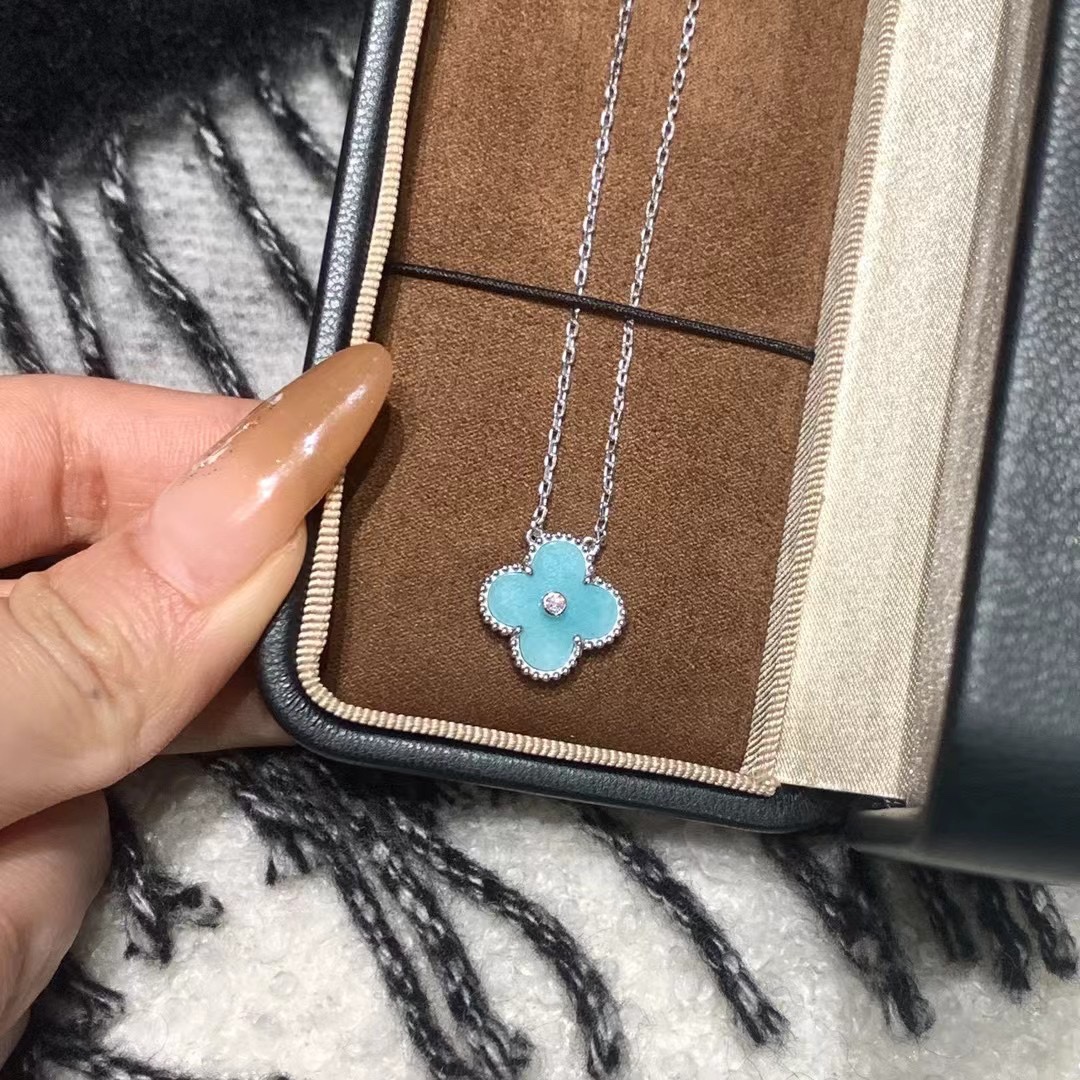 Amazonite Necklace (Includes full packaging set - Comprehensive