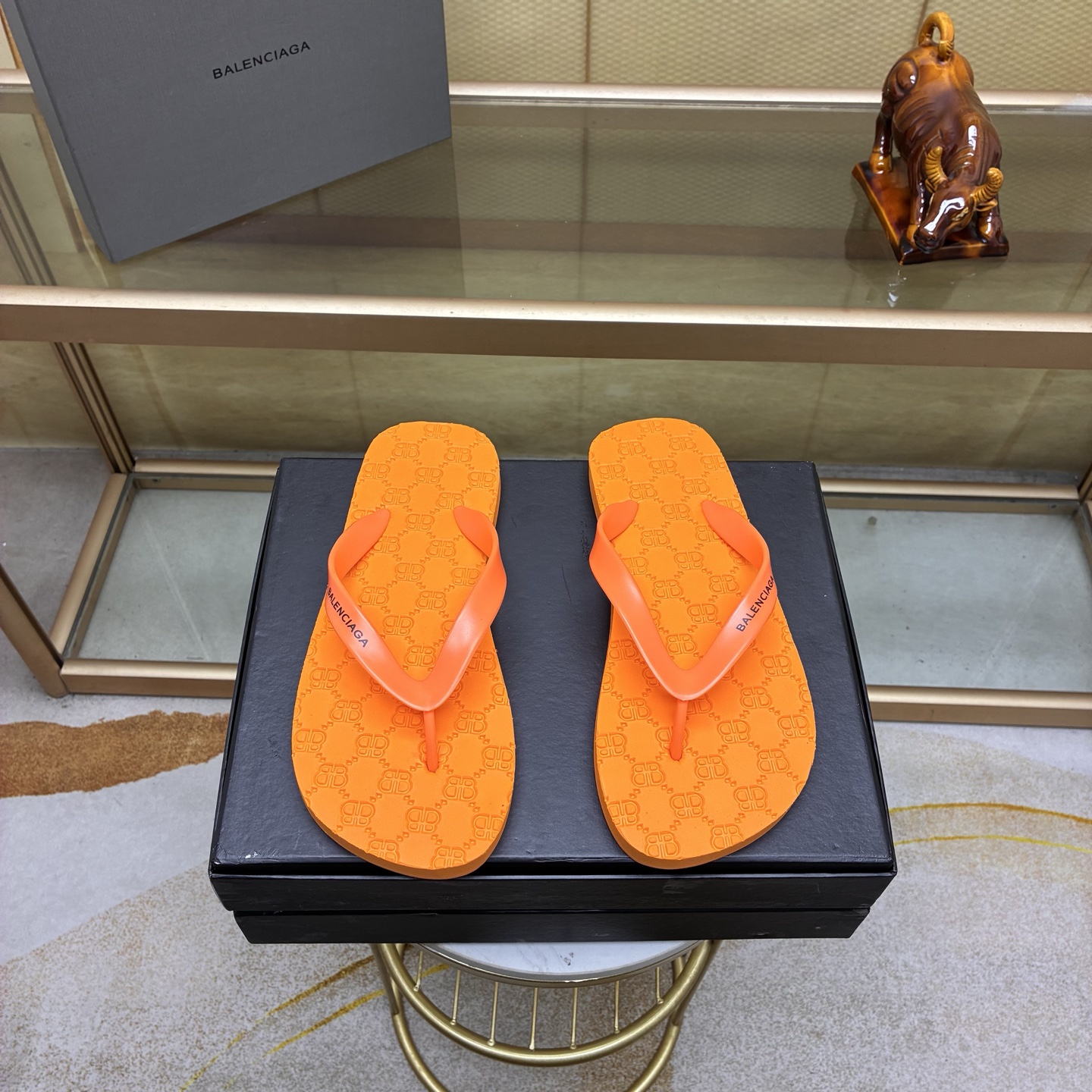 NO:782937,.Balenciaga.High-version counter new series of men's casual slippers!  1:1 review of the global limited edition upper using imported original fabrics and original outsole men's shoe size 38-45, balenciaga, slippers19860909.巴黎世家.高版本专柜新款男士休闲拖鞋系列！1:1复核全球限量款鞋面采用进口原单面料原板大底男鞋码数38-45,,balenciaga,slippers,Men's shoes