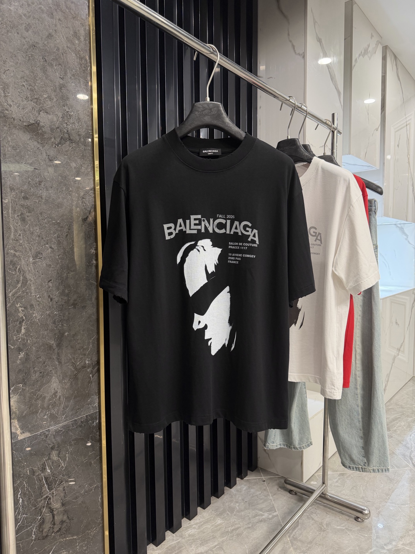 P80 -BALENCIAGA* 2026 nuevo estilo primavera y verano. Mano de obra fina y perfecta. El tejido está teñido exclusivamen…