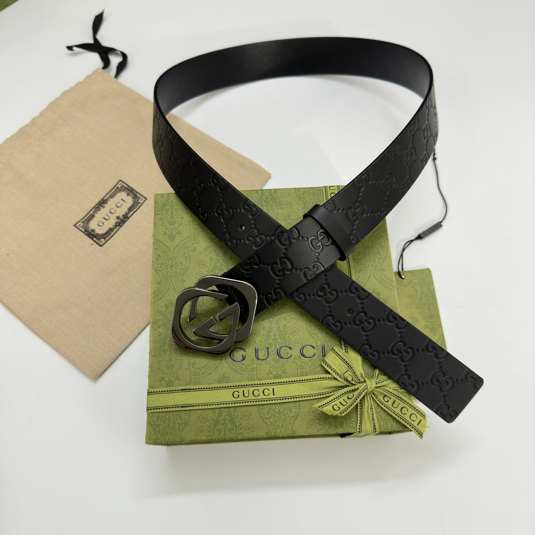 Gucci 古奇 宽度4.0cm ，压花面搭配 精品扣，精工制作，细节看图， 摄，高端奢华