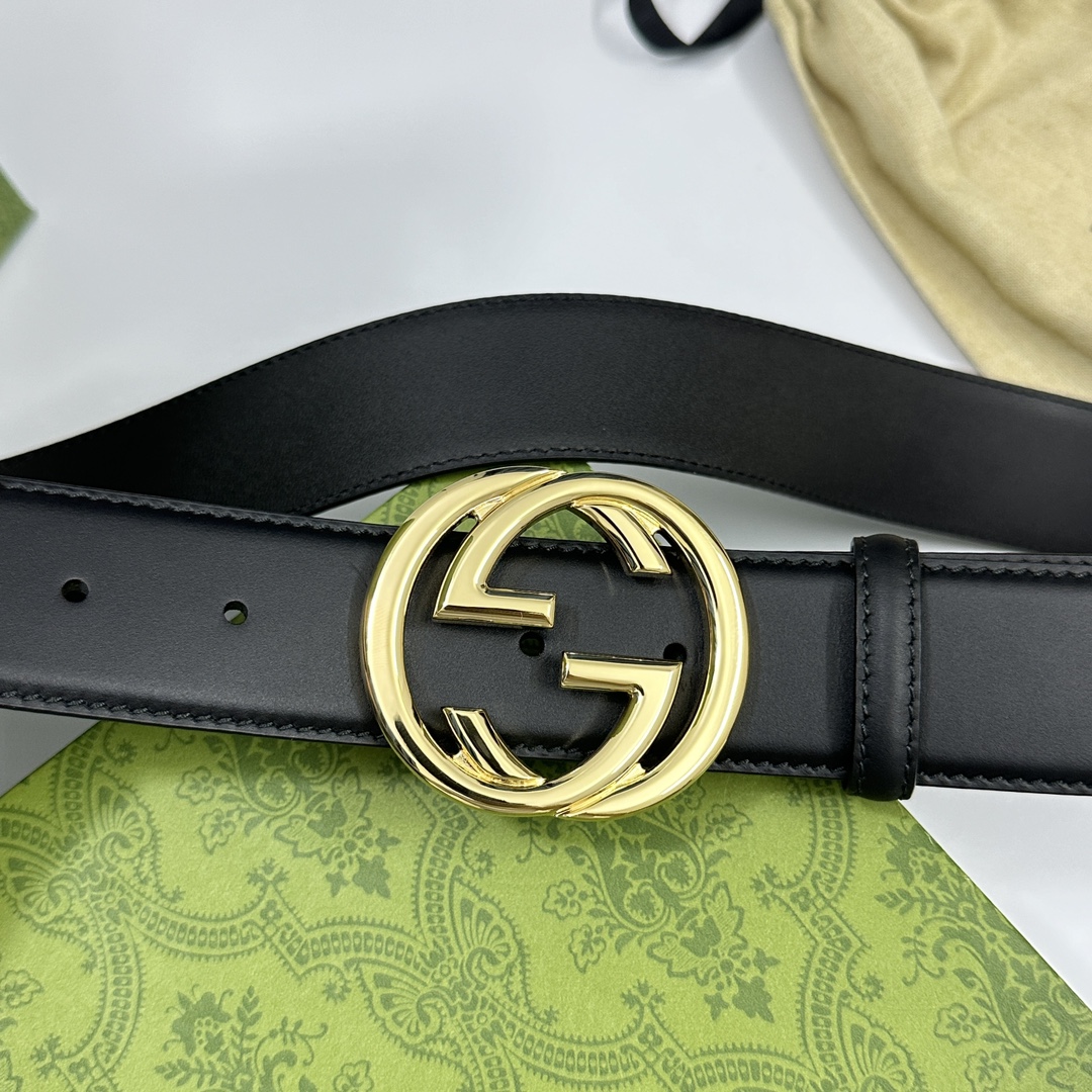 Gucci7741530YA0X优质柔软细腻小牛皮面料内衬进口专用底料宽度4.0cm新版圆润互扣式双G搭