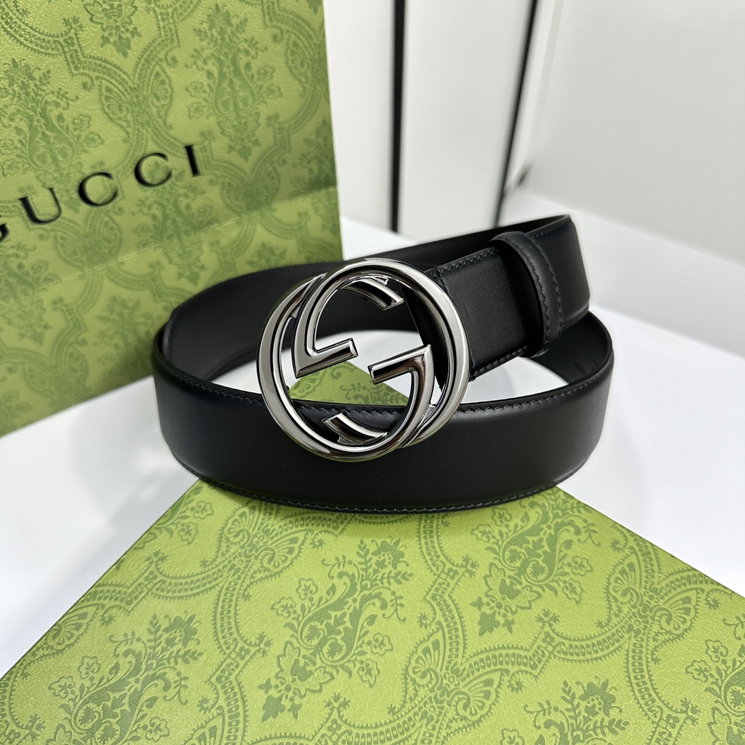 Gucci7741530YA0X优质柔软细腻小牛皮面料内衬进口专用底料宽度4.0cm新版圆润互扣式双G搭