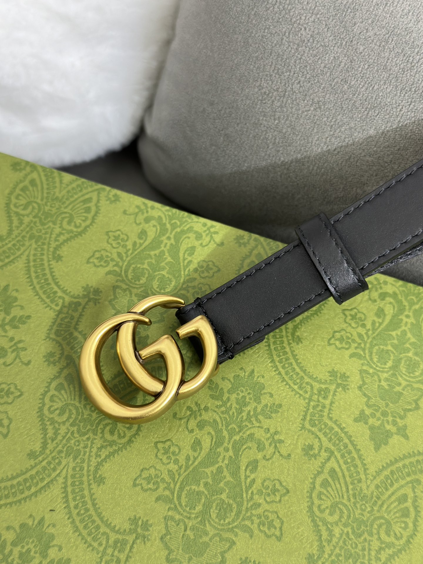 Gucci 古奇 细纹小牛皮，内衬进口专用底 宽2.0cm GG扣