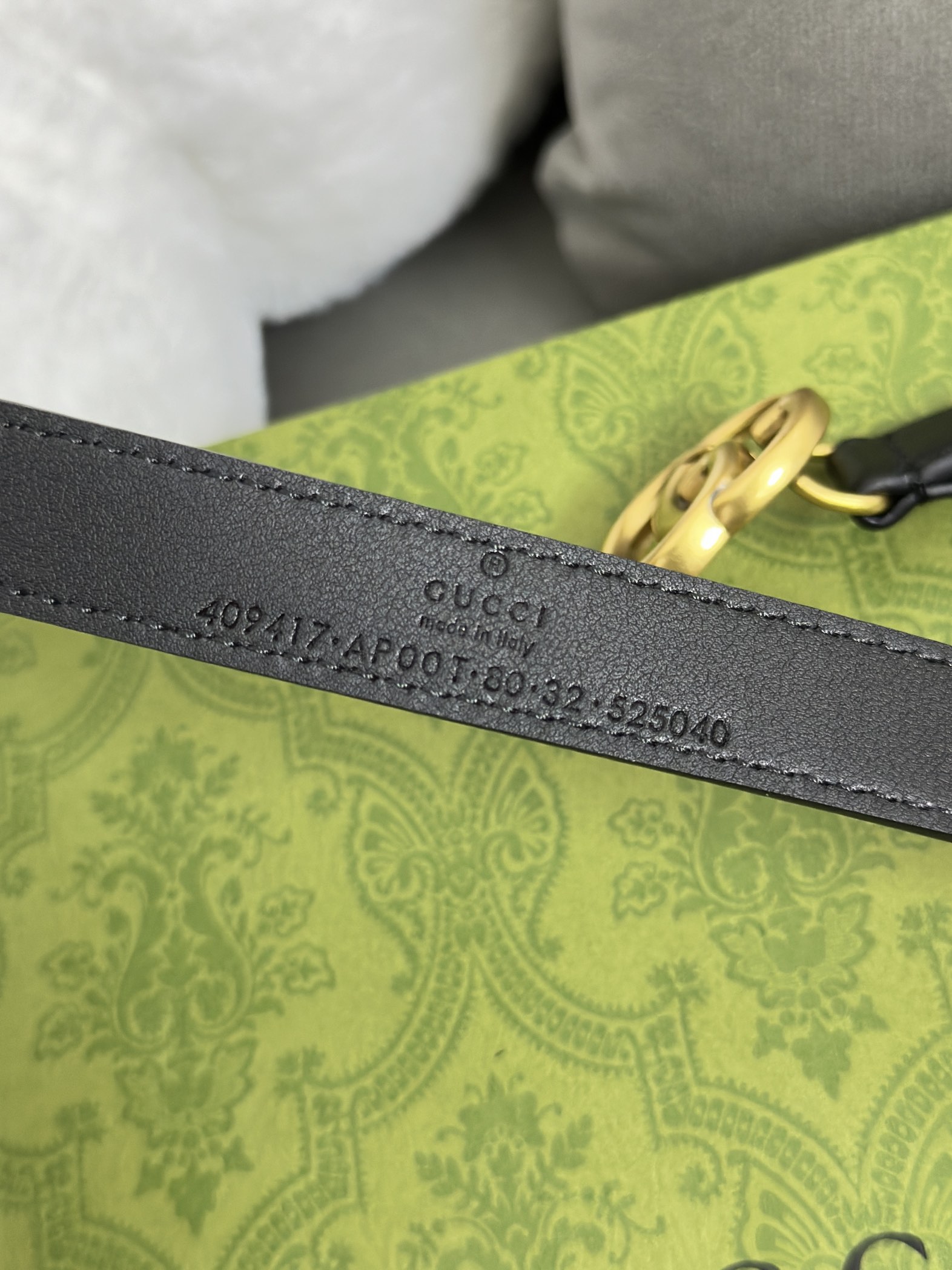 Gucci 古奇 细纹小牛皮，内衬进口专用底 宽2.0cm GG扣