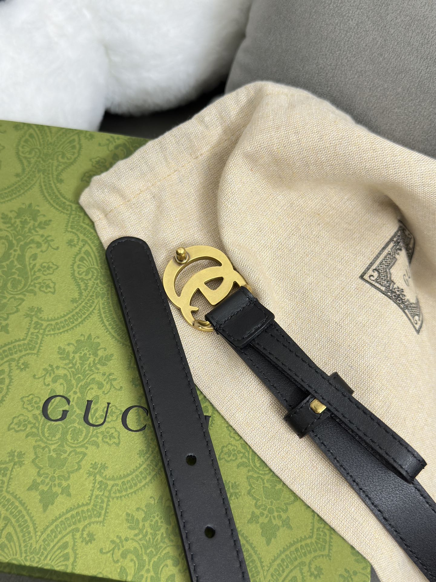Gucci 古奇 细纹小牛皮，内衬进口专用底 宽2.0cm GG扣