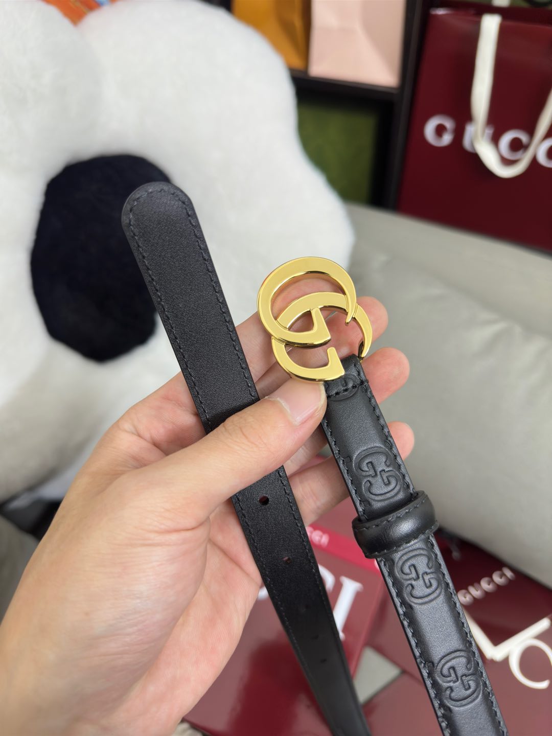  Gucci 百搭黑色GG压花  宽度 2.0cm  平面GG扣