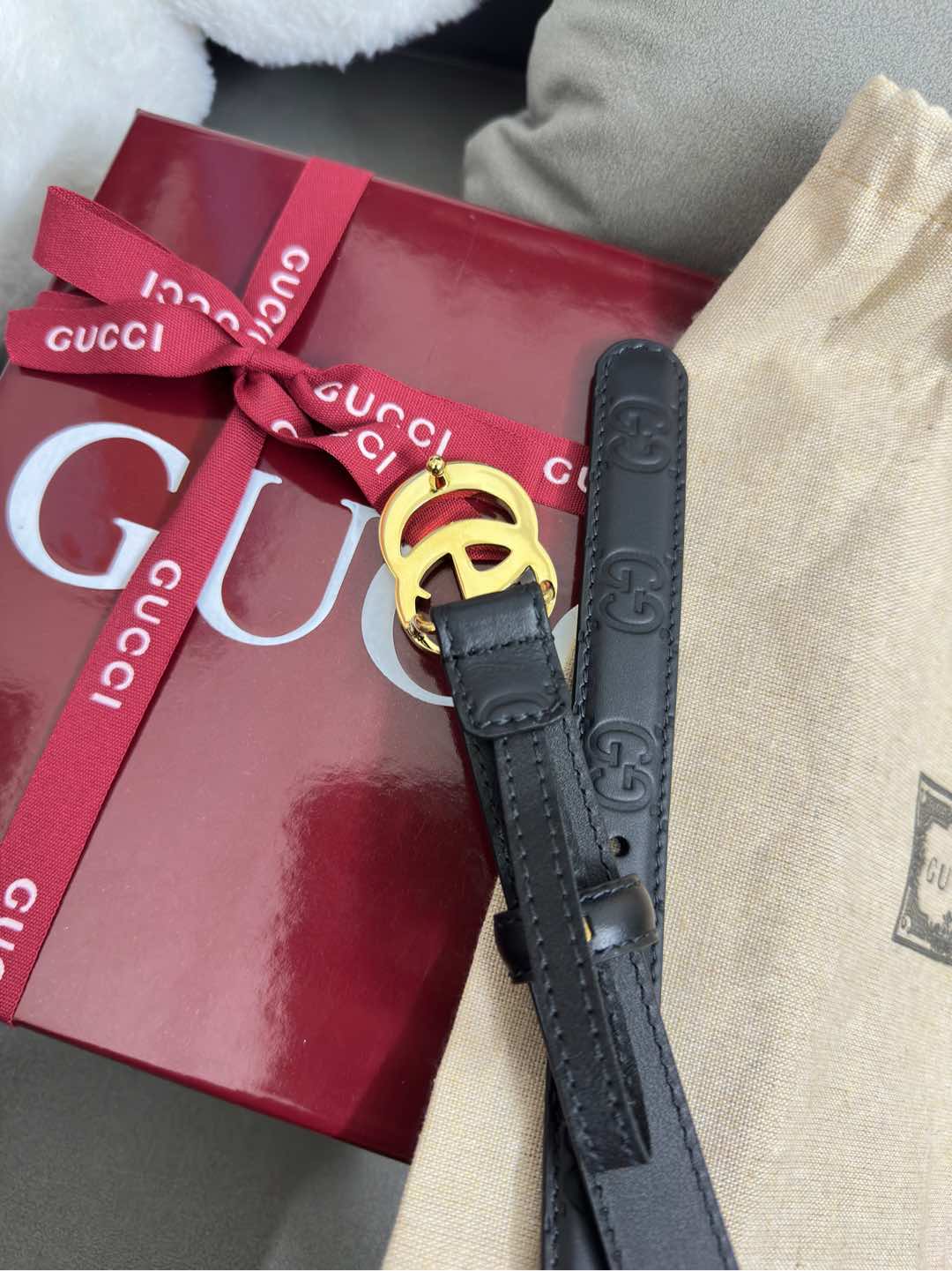  Gucci 百搭黑色GG压花  宽度 2.0cm  平面GG扣