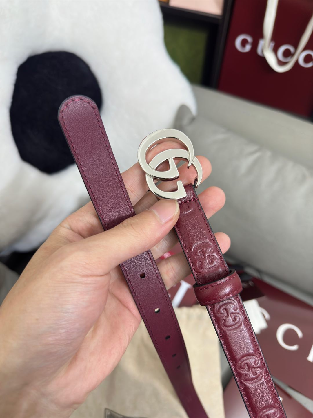  Gucci  安可拉红GG压花  宽度 2.0cm  平面GG扣