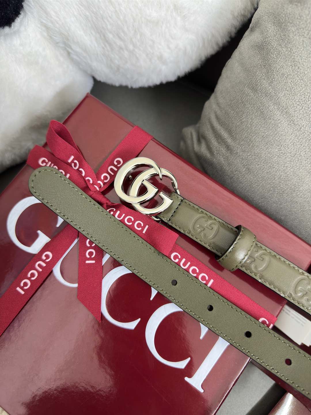  Gucci 鼠尾草绿GG压花  宽度 2.0cm  平面GG扣