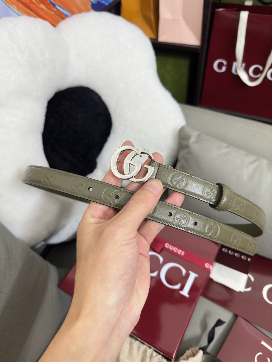 Gucci 鼠尾草绿GG压花  宽度 2.0cm  平面GG扣