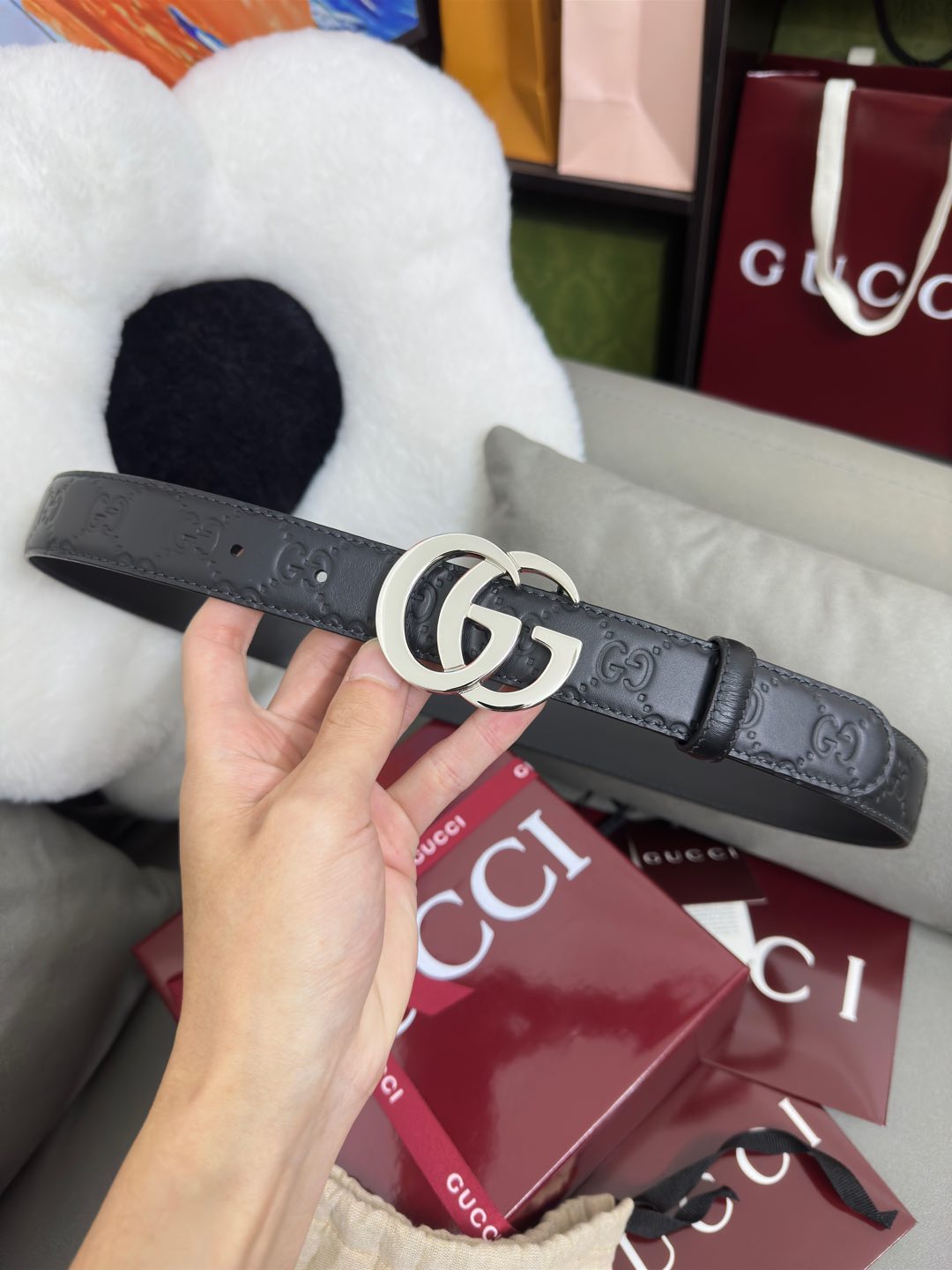  Gucci  百搭黑色GG压花  宽度 3.0cm  平面GG扣