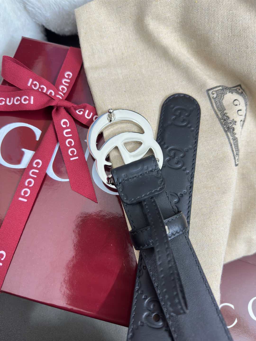  Gucci  百搭黑色GG压花  宽度 3.0cm  平面GG扣