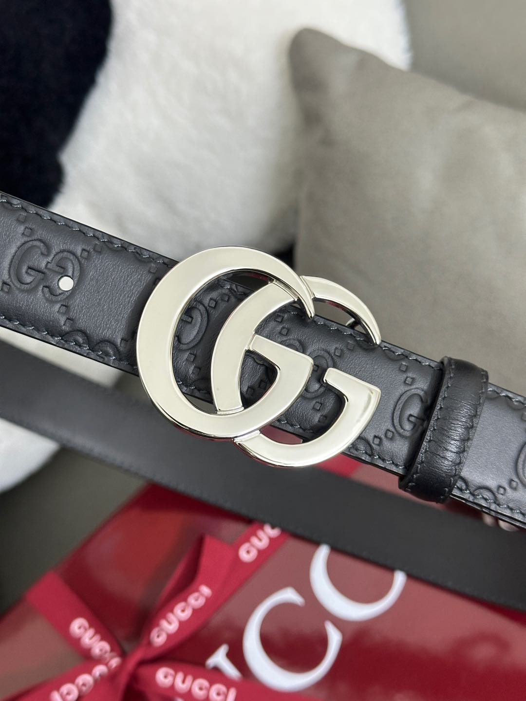  Gucci  百搭黑色GG压花  宽度 3.0cm  平面GG扣