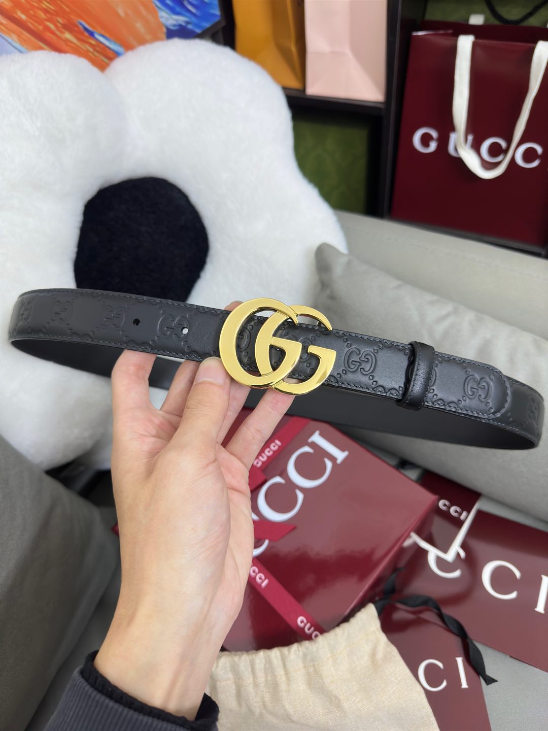  Gucci  百搭黑色GG压花  宽度 3.0cm  平面GG扣