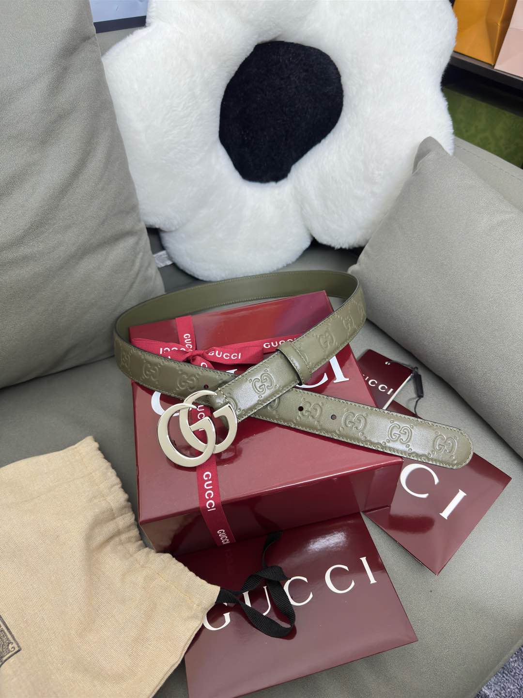  Gucci  鼠尾草绿GG压花  宽度 3.0cm  平面GG扣