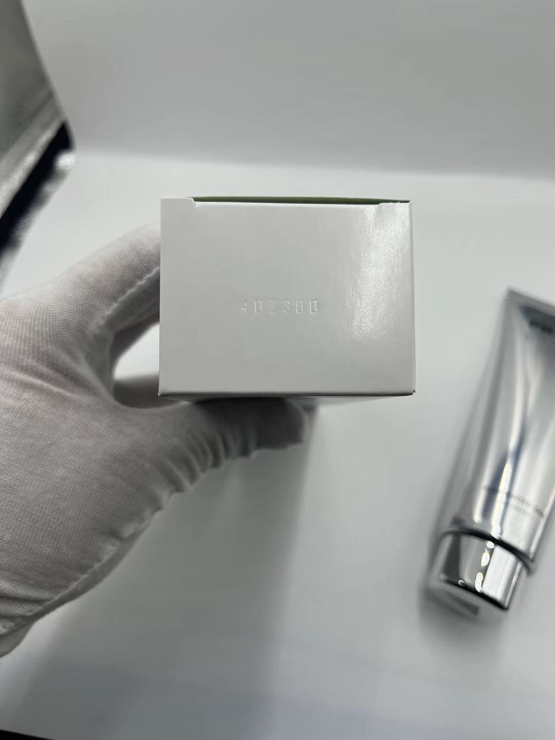专柜品质/45💰包邮
普拉达主动洗面奶125ml！