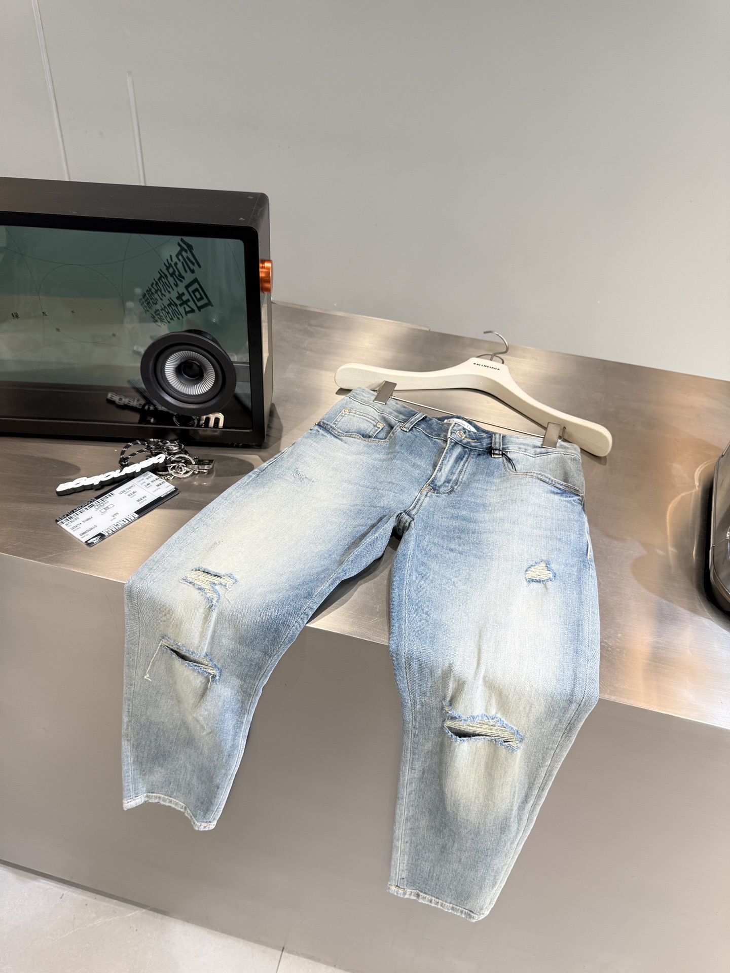 NO:141400,Dio* ｜New spring and summer jeans, slim 9-point pants 28-36,,dior,jeans,alexander wang19860909Dio* ｜春夏新款牛仔裤,修身9分裤型 28-36,,dior,jeans,alexander wang,Men's clothing