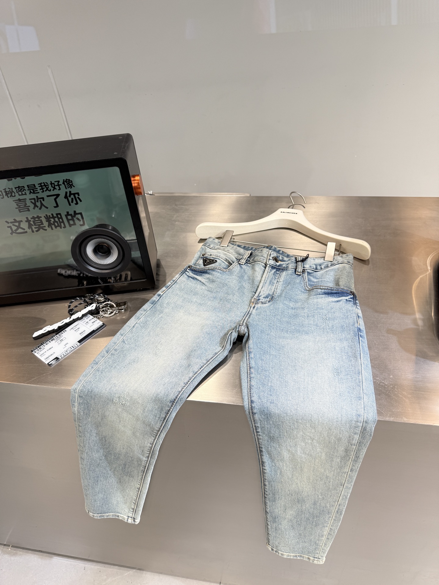 NO:160844,PRAD* ｜New spring and summer jeans, slim pants 28-36,,prada,jeans,alexander wang19860909PRAD* ｜春夏新款牛仔裤,修身裤型 28-36,,prada,jeans,alexander wang,Men's clothing