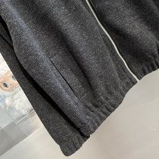 lP🆕-LoroPiana诺悠翩雅🔥🔥FW秋冬新款🆕老钱风羊毛夹克外套,专柜同步发售,原单狠货,面料选用 lP🆕-LoroPiana诺悠翩雅🔥🔥FW秋冬新款🆕老钱风羊毛夹克外套,专柜同步发售,原单狠货,面料选用