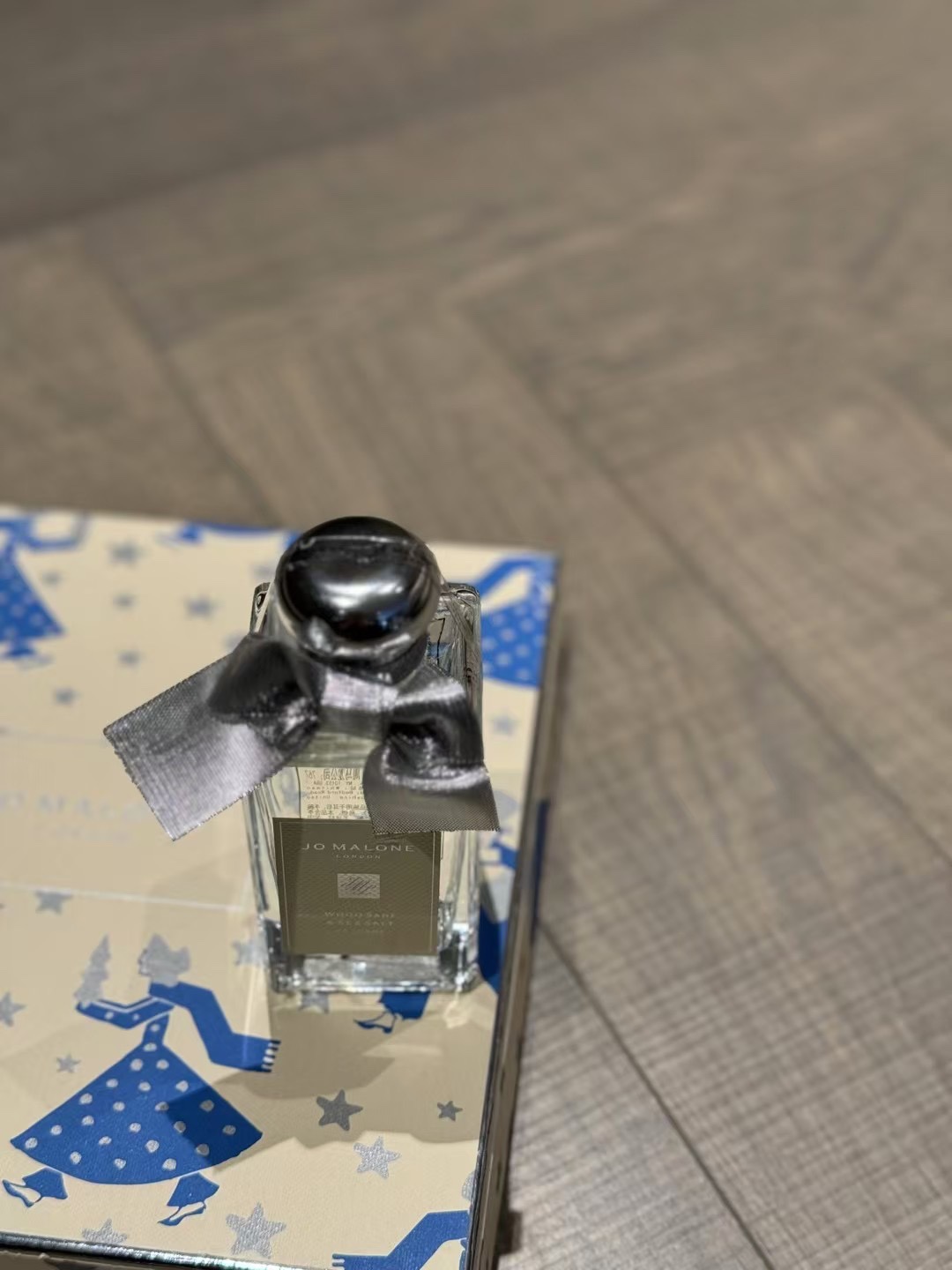 路易威登 Louis Vuitton 高定典藏名品高定成衣时装外套连衣裙衬衫T恤 #E6ECDCA9 4