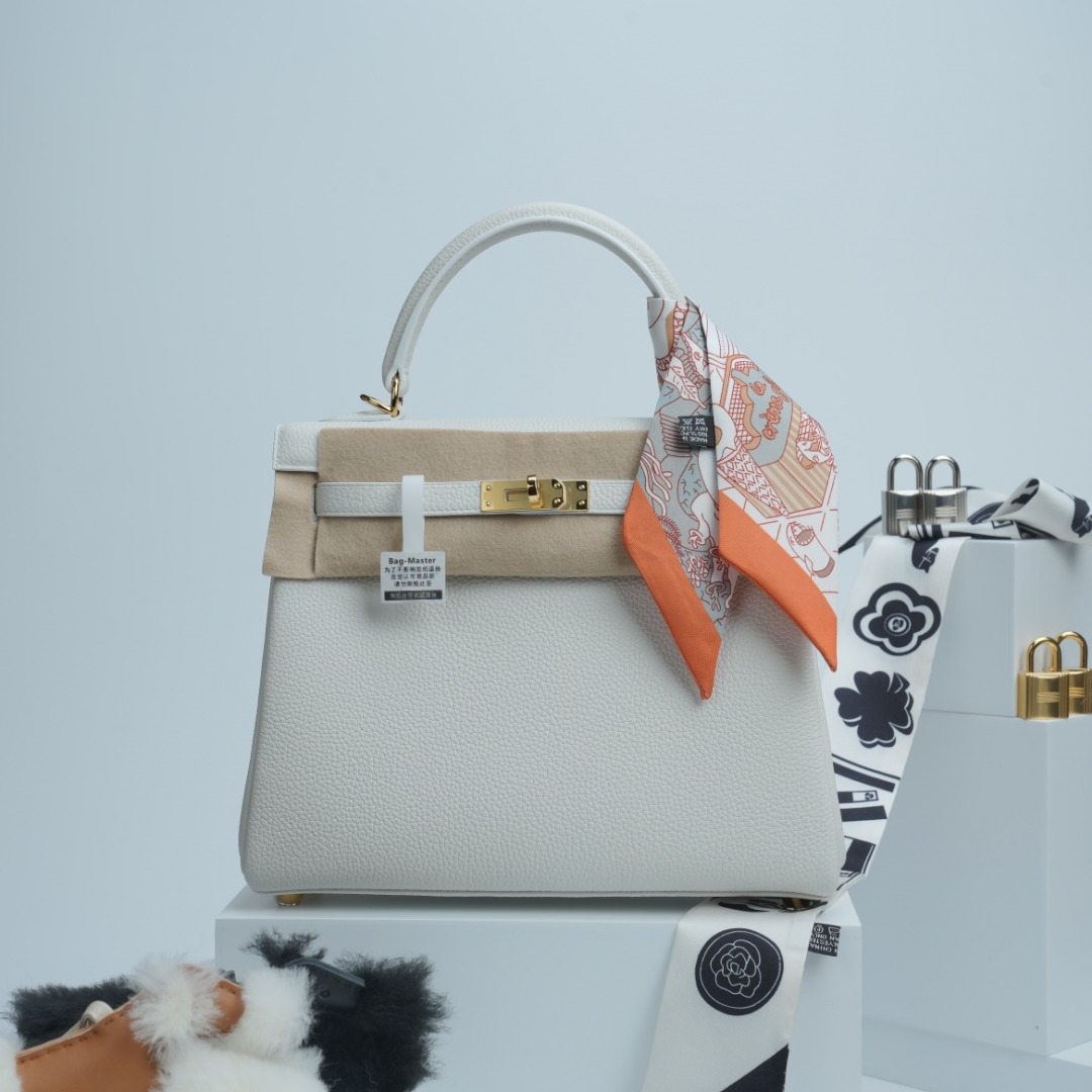 Hermes Kelly White Togo shoulder everyday