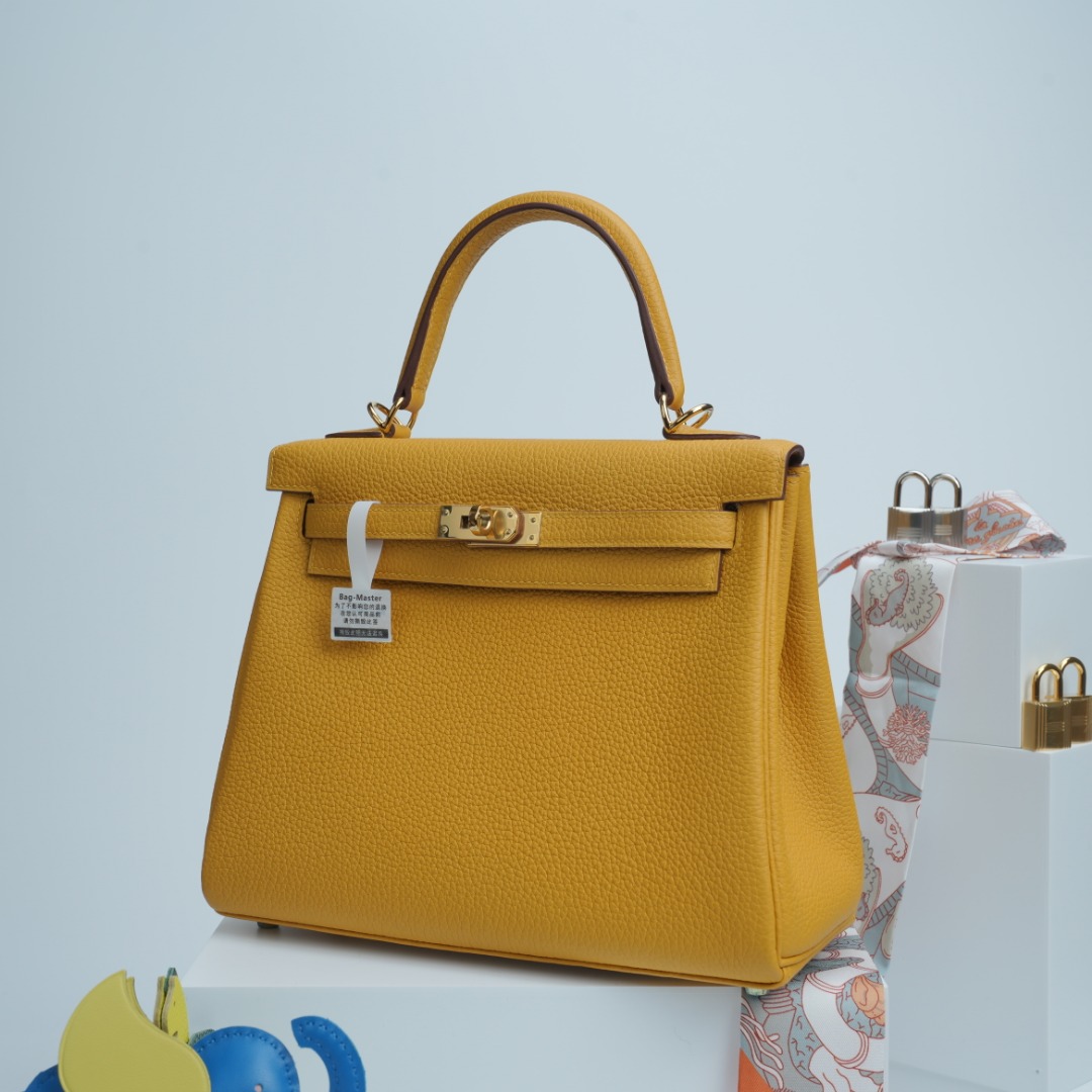 Hermes Kelly Yellow Togo shoulder everyday
