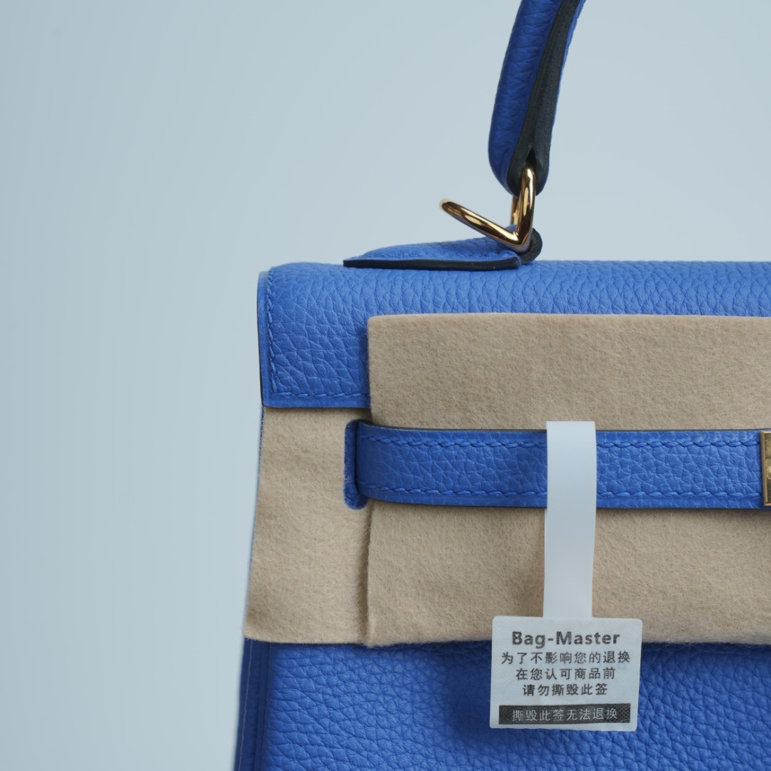 Hermes Kelly Blue everyday