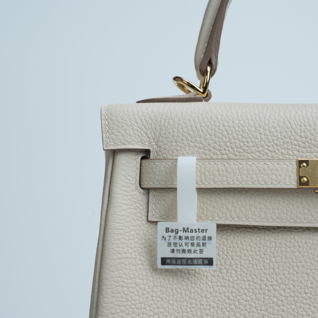 Hermes Kelly Beige everyday