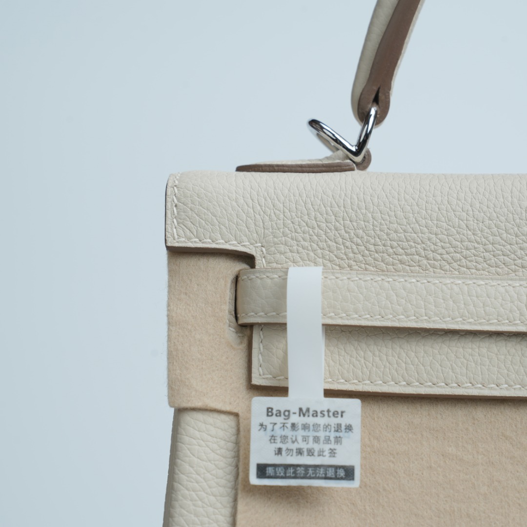 Hermes Kelly Cream shoulder everyday