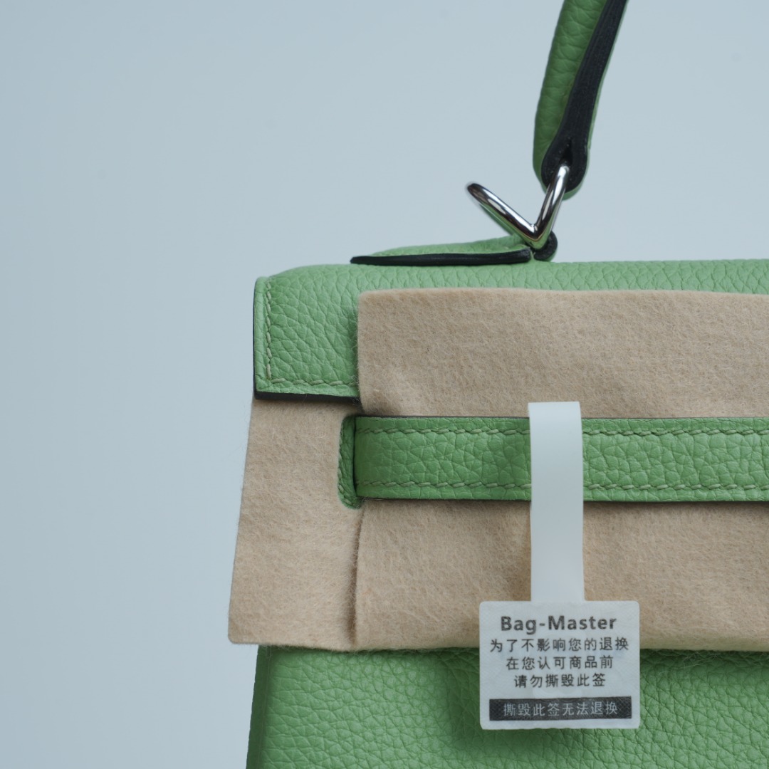 Hermes Kelly Green Togo shoulder everyday
