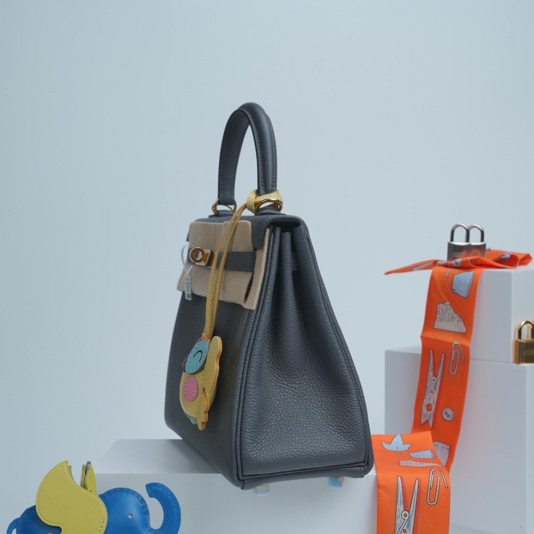 Hermes Kelly Blue-grey Togo leather handbag everyday