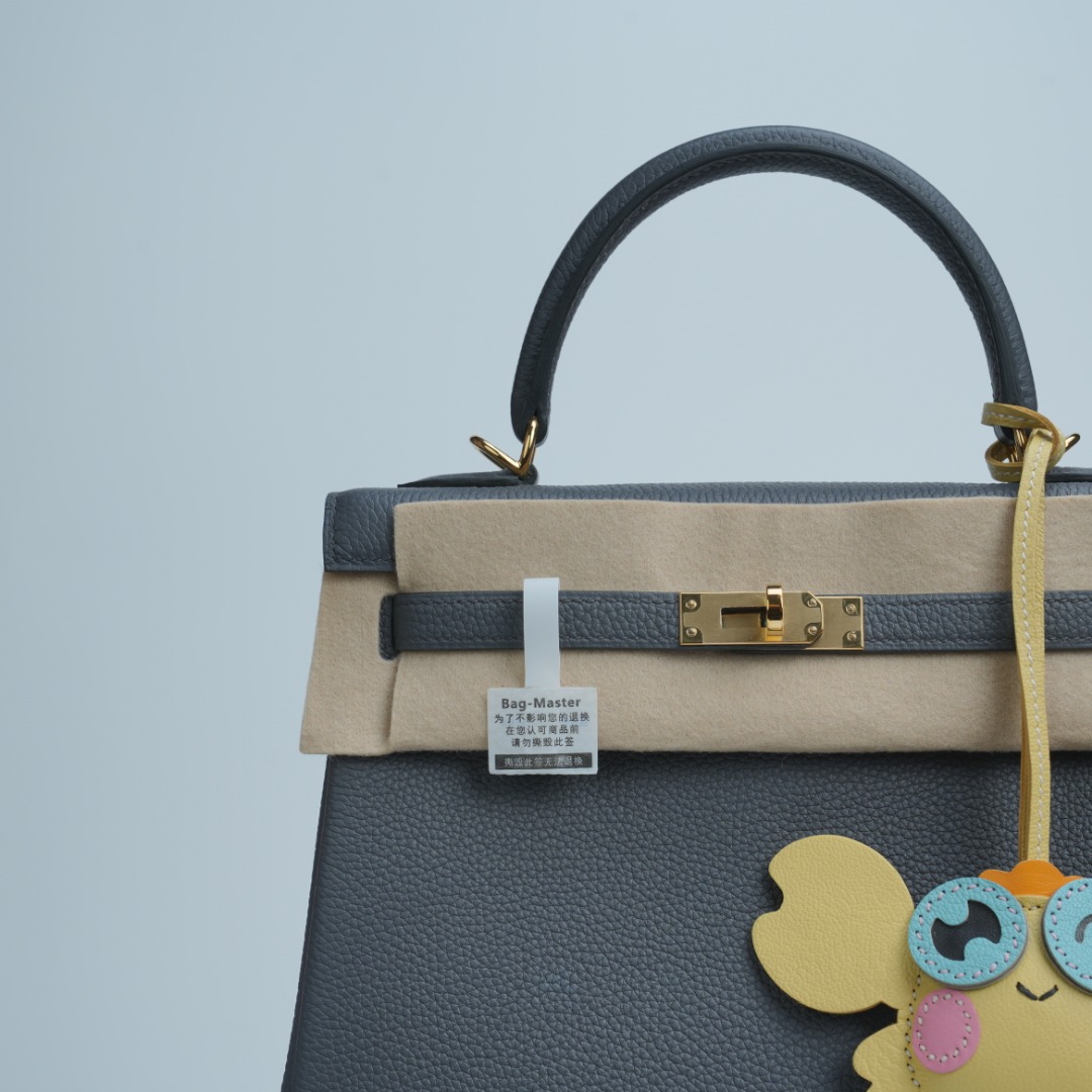 Hermes Kelly Blue-grey Togo leather handbag everyday