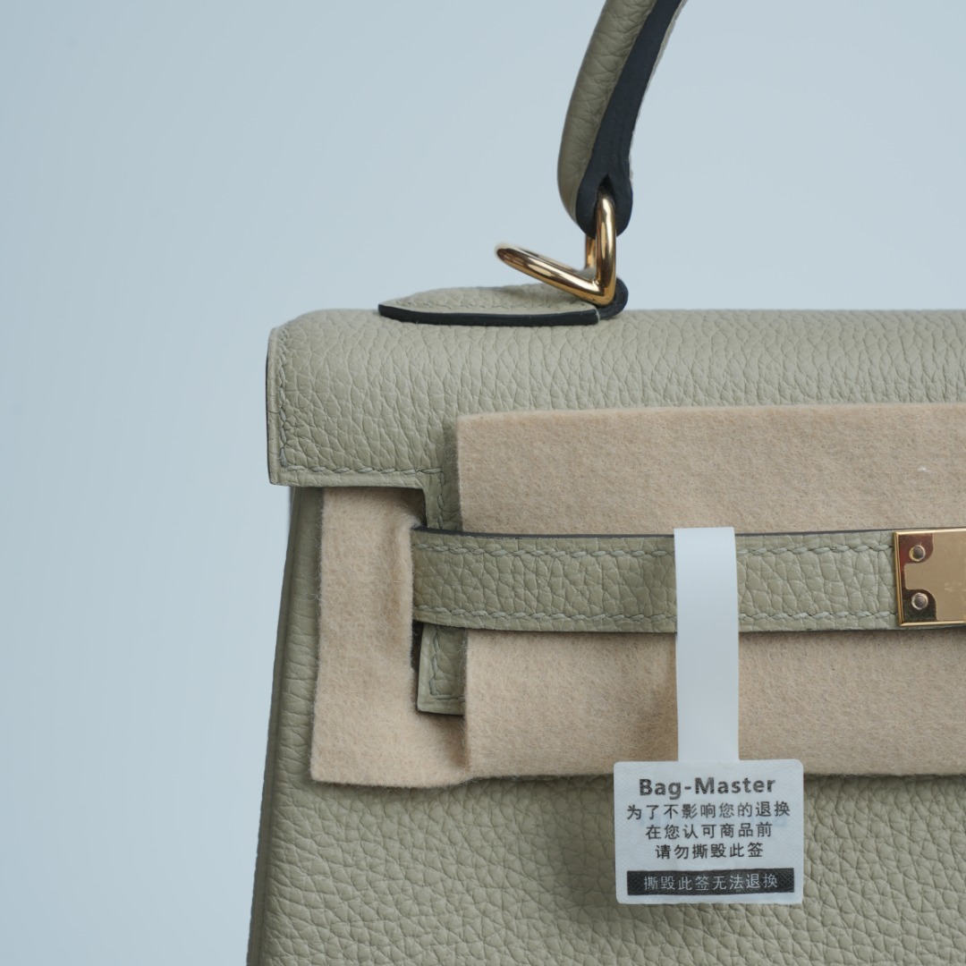 Hermes Kelly Beige Togo shoulder everyday