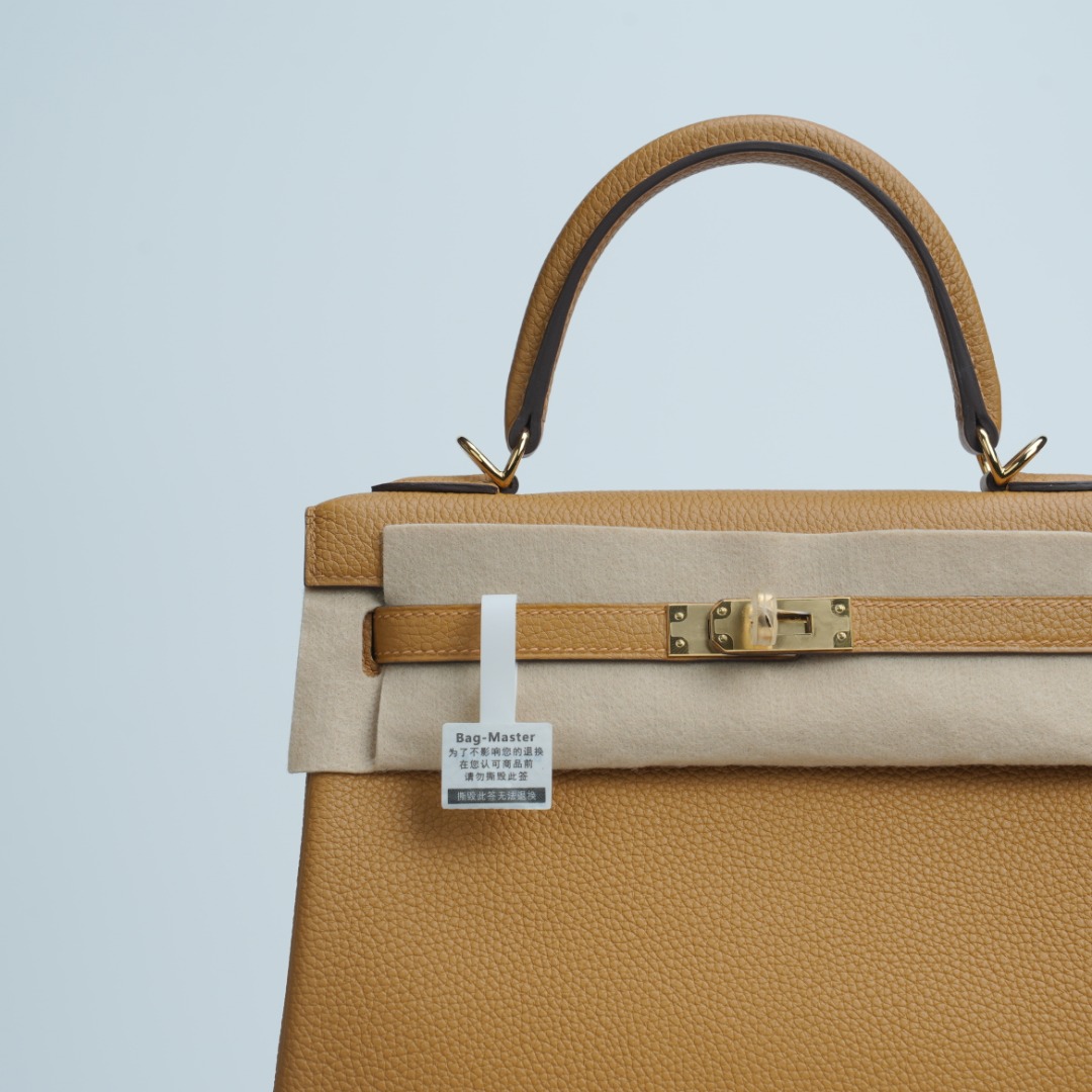 Hermes Kelly Gold Brown Togo leather shoulder everyday