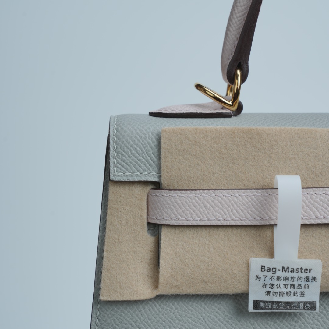 Hermes Kelly Grey and Beige Epsom shoulder everyday