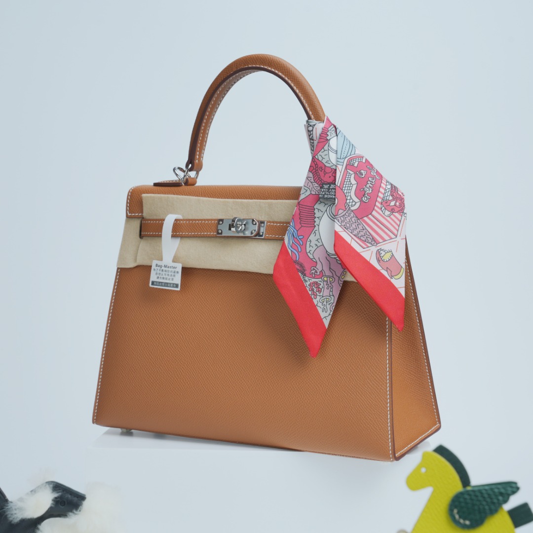 Hermes Kelly Tan Epsom leather shoulder everyday