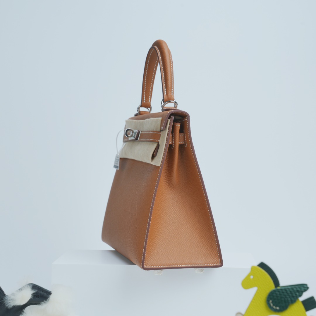 Hermes Kelly Tan Epsom leather shoulder everyday