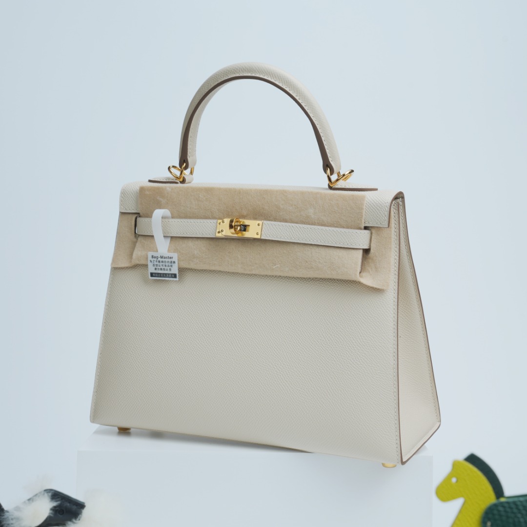 Hermes Kelly Epsom Beige top handle everyday