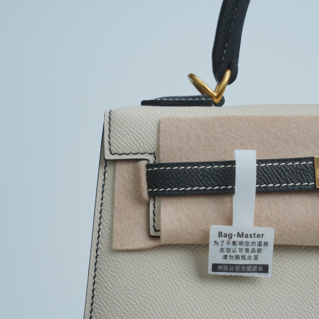 Hermes Kelly Craie Black Epsom handbag everyday