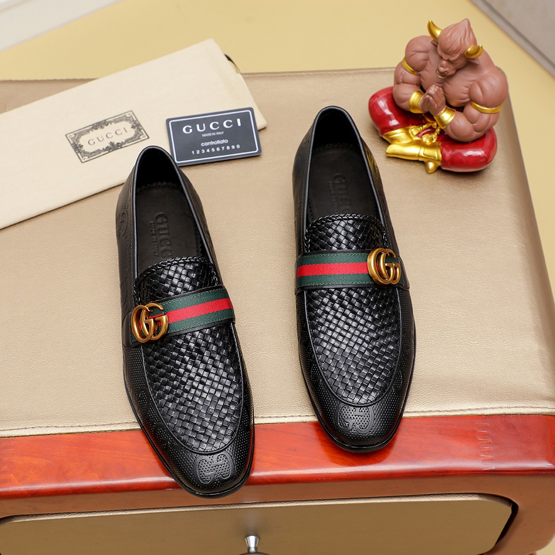 Gucci Zapatos de piel Oxford Negro Hombres Hardware de oro Cuero vaca Pantalones deportivos