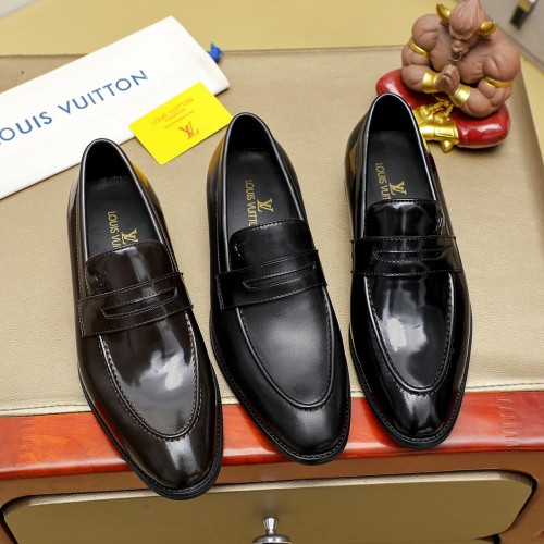 Louis Vuitton Leather Loafers - Stylish Comfort for Men, Sizes 39-44 1 Louis Vuitton Leather Loafers - Stylish Comfort for Men, Sizes 39-44
