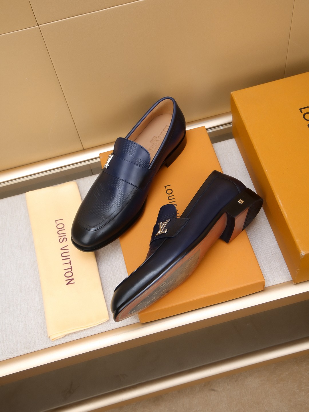 Louis Vuitton Men's Leather Loafers - Comfortable, Stylish Footwear 7 a1742404181260 2430