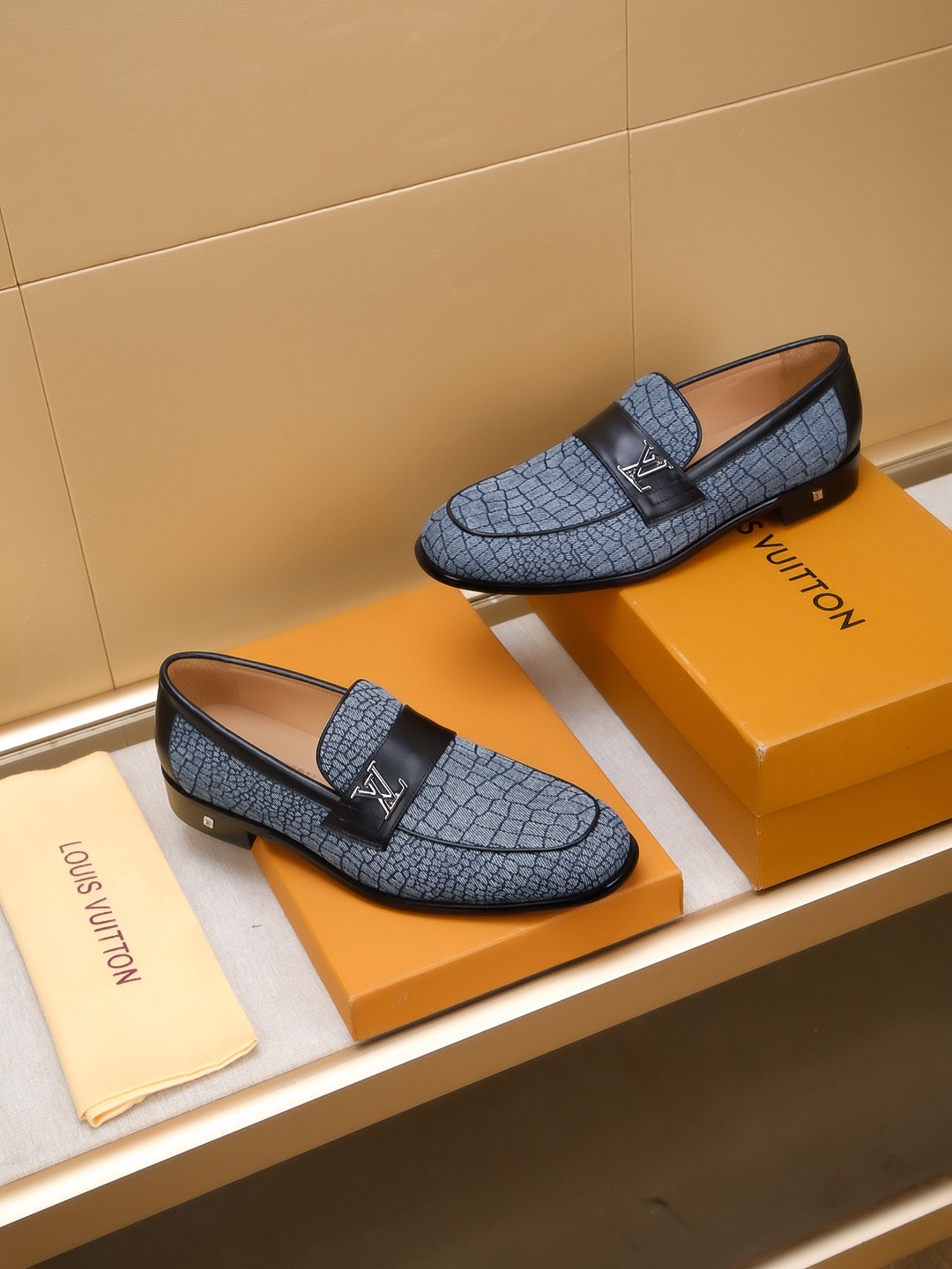 Louis Vuitton Men's Blue Leather Embossed Loafers with LV Hardware 5 a1742405533567 4164