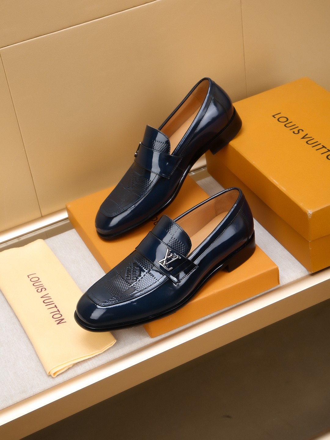 Louis Vuitton Men's Leather Loafers, Classic & Stylish Dress Shoes Size 39-44 3 a1742405853249 7313