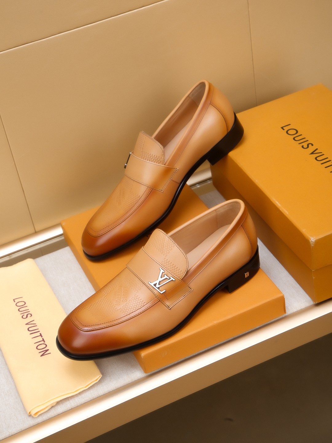 Louis Vuitton Men's Leather Loafers, Classic Style & Comfortable Fit 3 a1742406523482 1274
