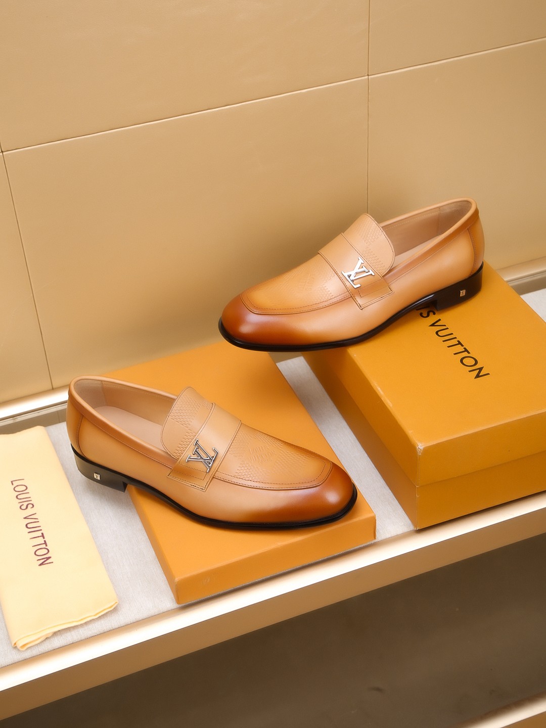 Louis Vuitton Men's Leather Loafers, Classic Style & Comfortable Fit 5 a1742406523502 8656