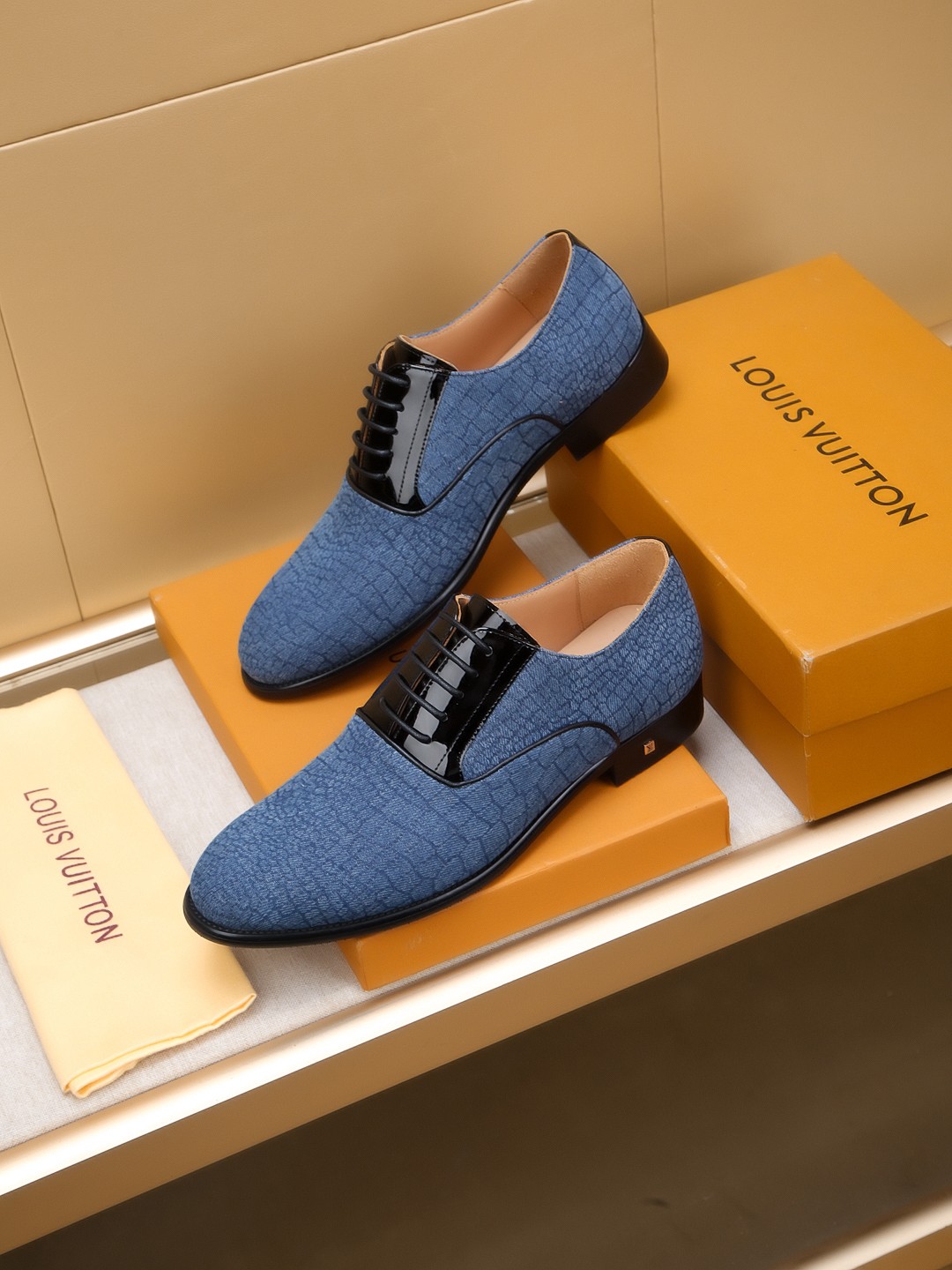 Louis Vuitton Men's Blue Leather Dress Shoes, Comfortable & Stylish 3 a1742406969119 0855