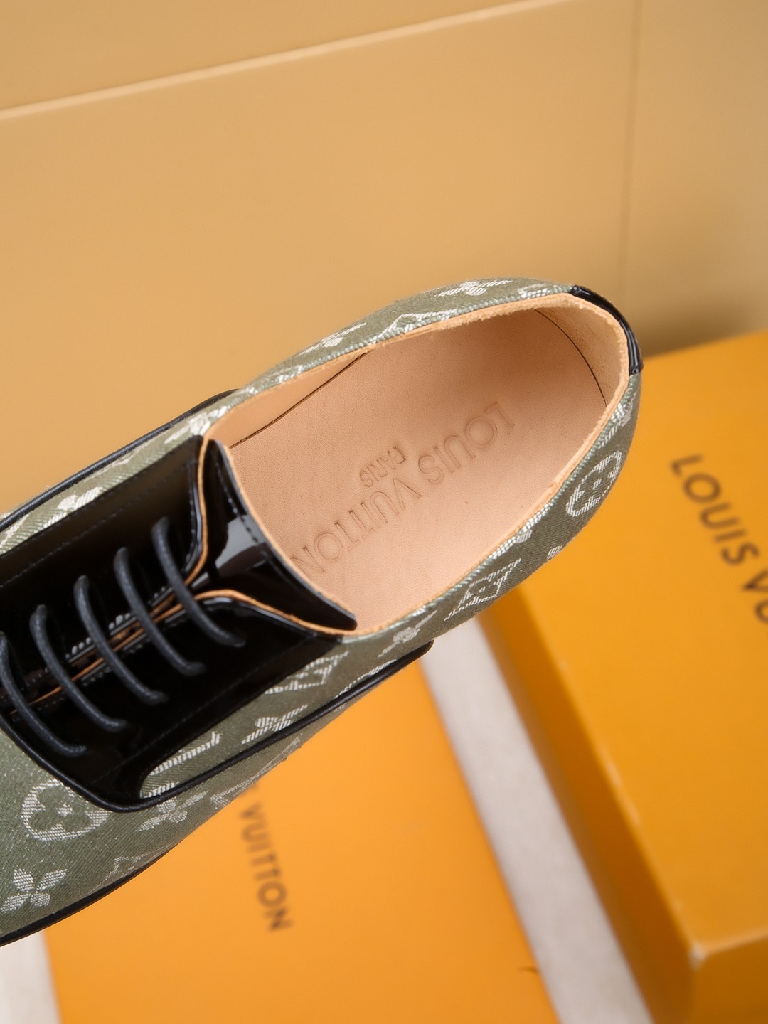 Louis Vuitton Monogram Embossed Leather Dress Shoes - EU 39-44 9 a1742407026425 3423